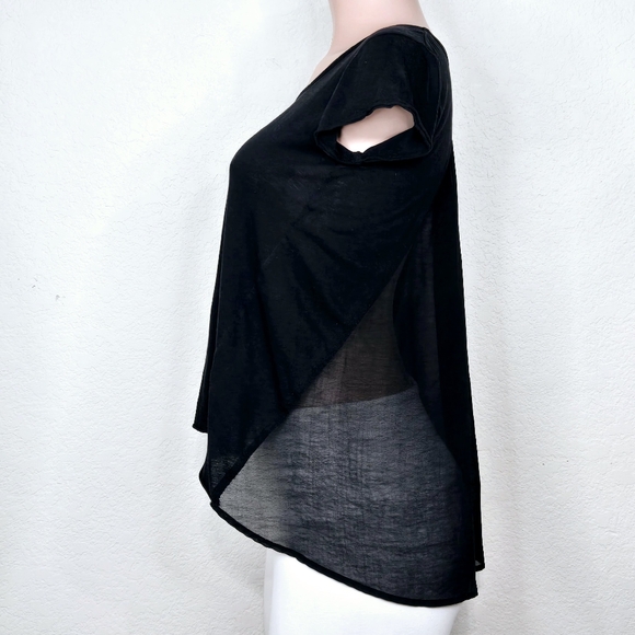 Talia Hancock Black Short Sleeve T-shirt Top Sheer Back Shark Bite - Picture 2 of 5